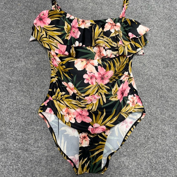 **NWOT* Shade and Shore 1 piece floral bathing suit with ruffle top. - Picture 3 of 8